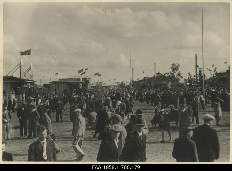 People moving around at an exhibition organised by the Farmers' Society