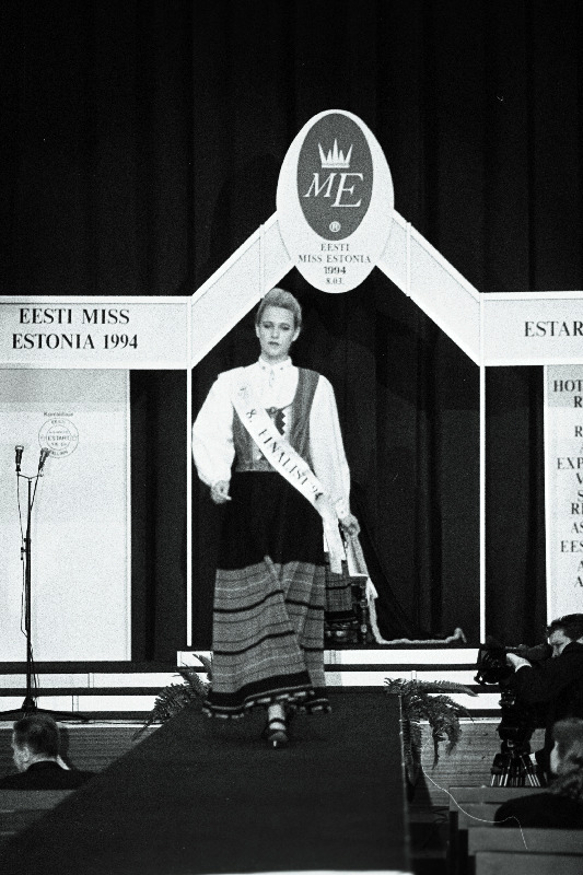 Miss Teini'94 Kati Pobuli.
