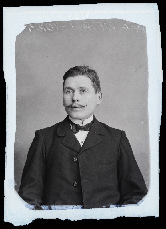 Ilwes (Ilves).