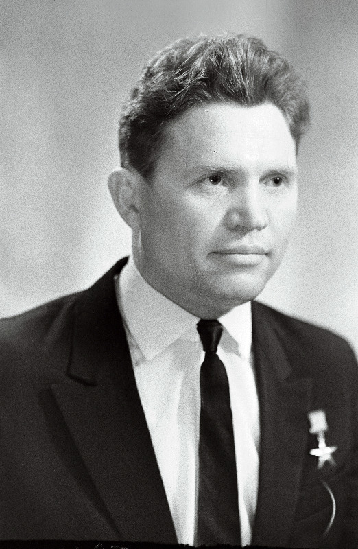 Ziljabin, V. - Eesti NSV Ülemnõukogu seitsmenda koosseisu saadik.
