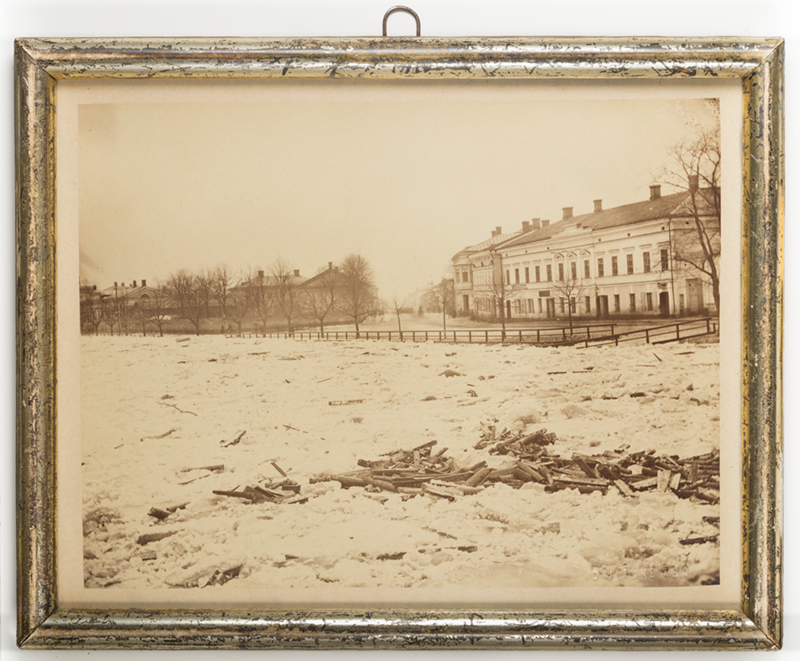 Jäidenlähtö Aurajoessa Tuomiokirkkosillan luona