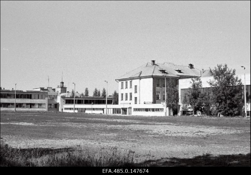 Vaade hoonetele Põlvas.