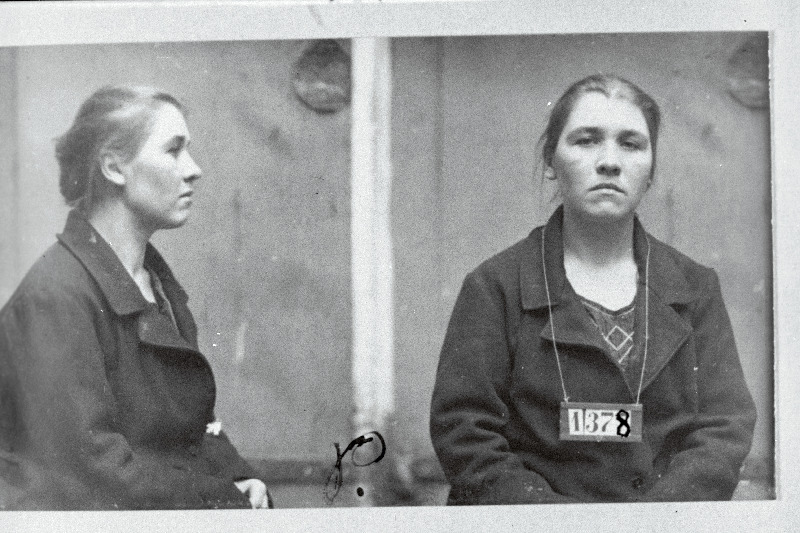 Riigivastase tegevuse eest süüdi mõistetud Elvine Leena tütar Pärtel enne Venemaale välja saatmist.