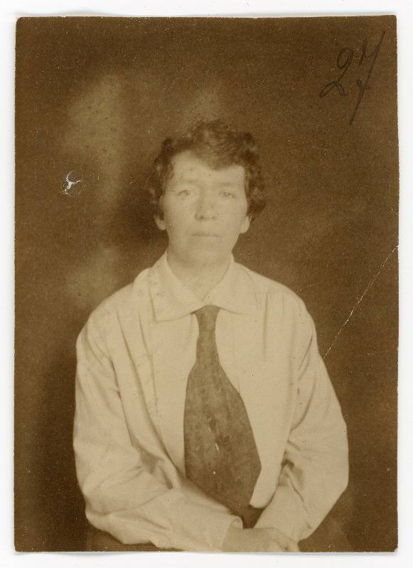 Helene Nikolai t Fendt, s 14.04.1896, portreefoto