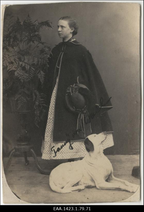 Fanny von Wahl koeraga, portreefoto