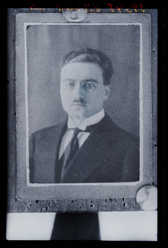 Mehe foto, (10.01.1923 fotokoopia, tellija Liivak).