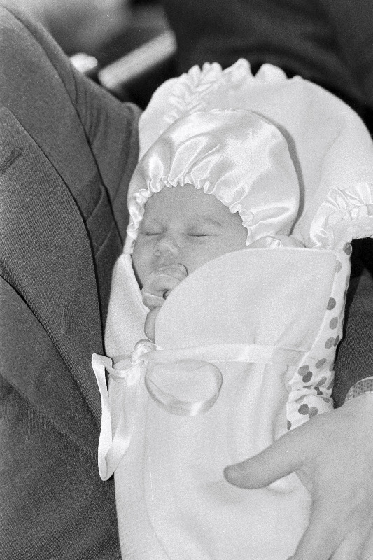 06. dets. 1987.a. sündinud Tallinna 500 000. elanik Riin Õispuu.