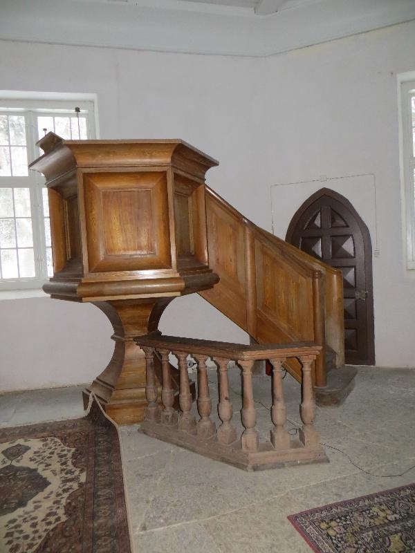 Esku kabel. Sisevaade. Kantsel.