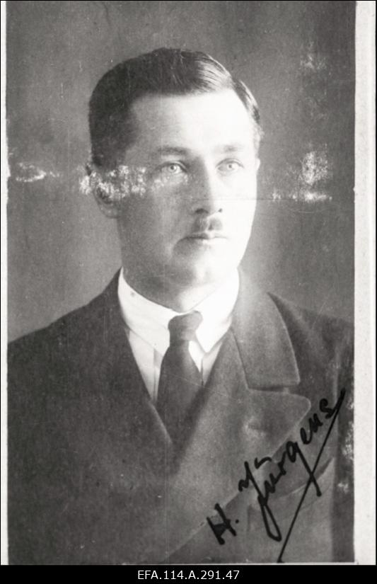 Mereväe I aastapäeva 21.dets.1919.a. puhul kingitud album. Vambola, Lembitu, Lennuk, väiksemad laevad, nende meeskonnad.