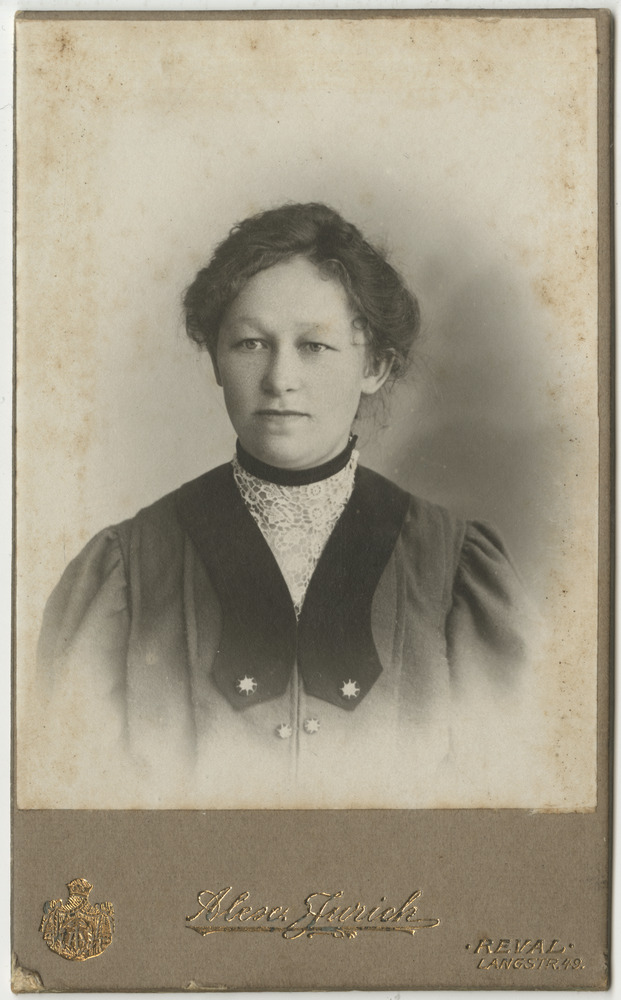 Tuvastamata naisterahvas, portreefoto