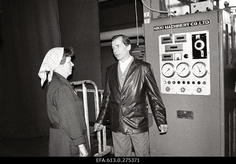 Sindi 1. Detsembri nimelise Vabriku töötaja Ain Lasn.