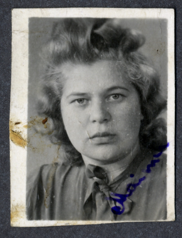 Tundmatu neiu (Maimu)