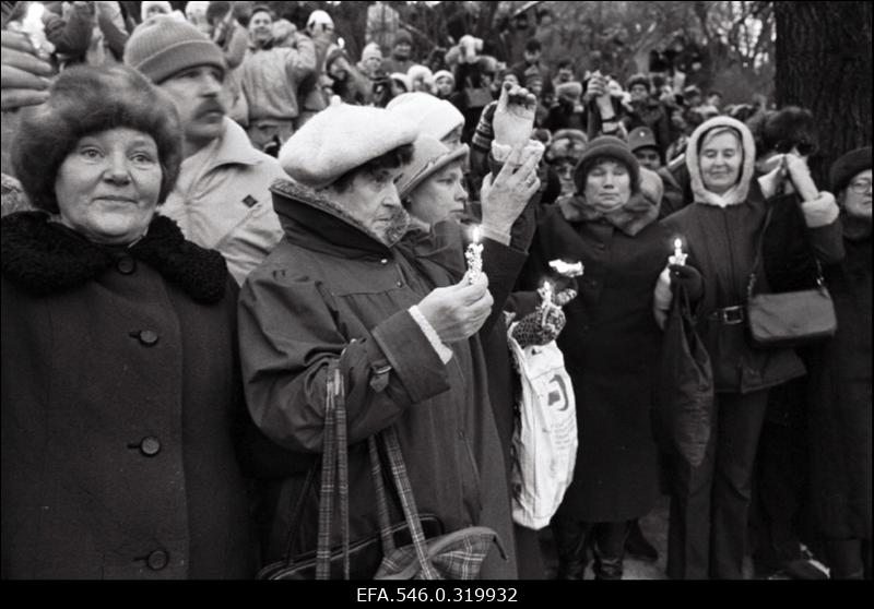 RR Vabaduse väljakul.