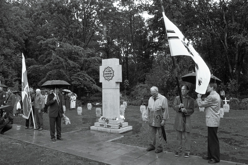 Võidupüha Kaitseliit Kirikumäel Viljandi Garnisoni kalmistu taasavamine.