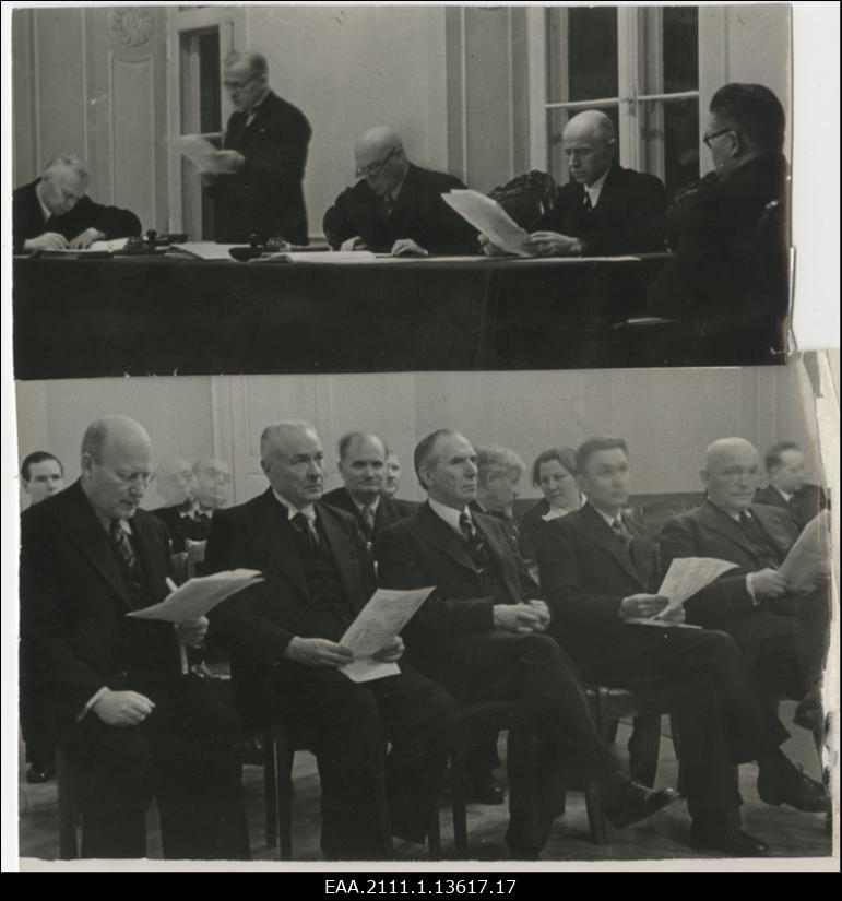 Tartu linnavolikogu ja linnavalitsus viimasel töökoosolekul raekojas linnavolikogu saalis