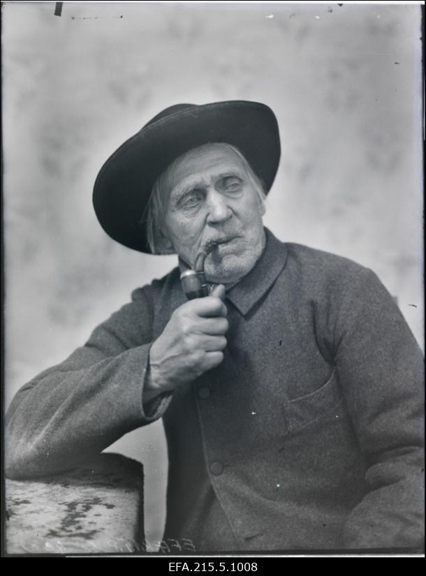 [Riet, Hans - puusepp, Viljandi fotograafi Jaani Rieti isa].