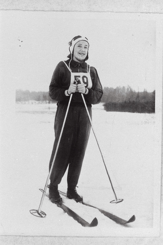 Läänemägi, Helgi - naiste 5 ja 10 kilomeetri murdmaasuusatamise võitja.