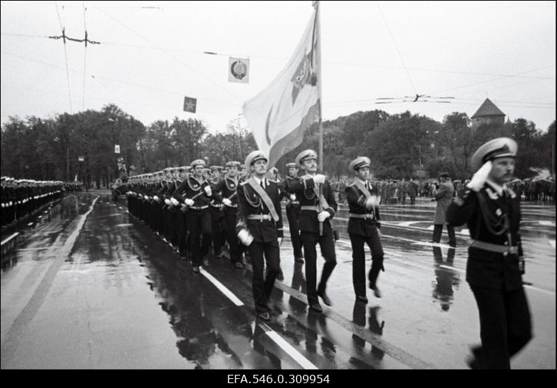 Tallinna vabastamise 40 aastapäev.