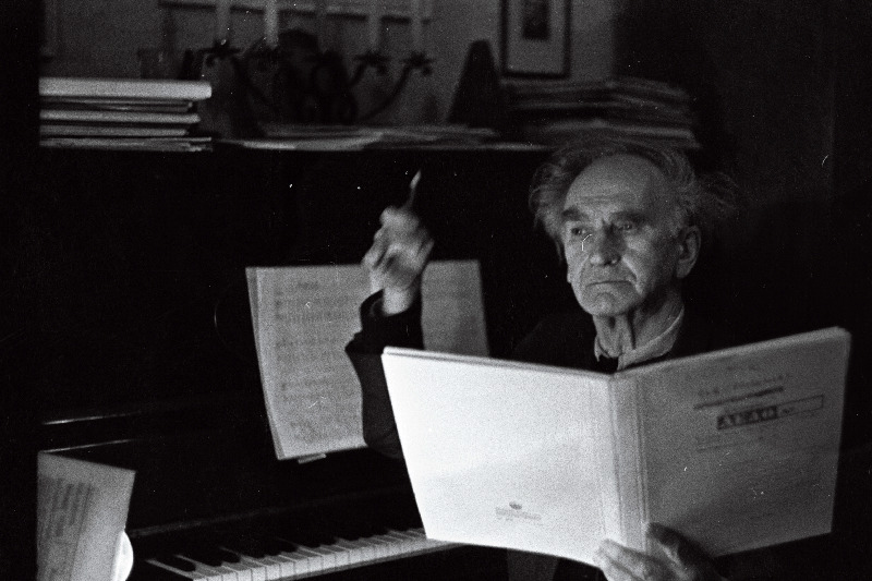 Dirigent Tuudur Vettik oma 70. sünnipäeval.