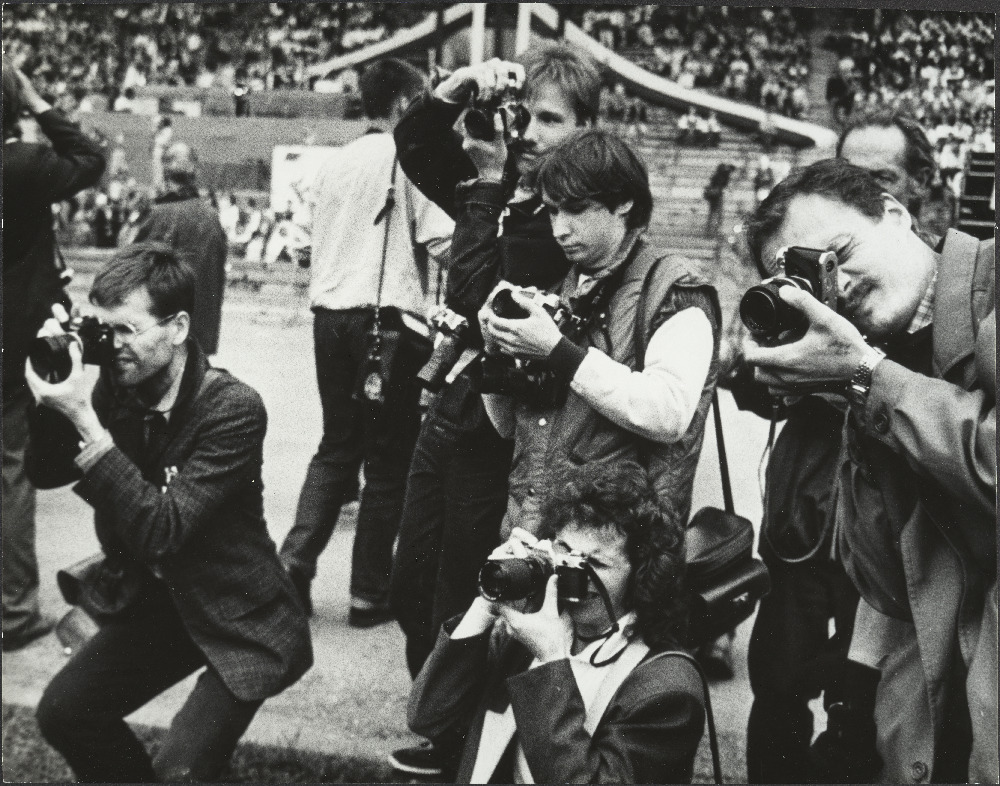 "Eestimaa laul" Lauluväljakul. Fotograafid tööhoos.