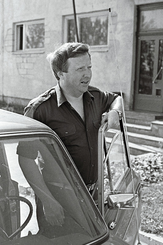 Rapla rajooni Kohila sovhoosi direktor Nikolai Ivanov.