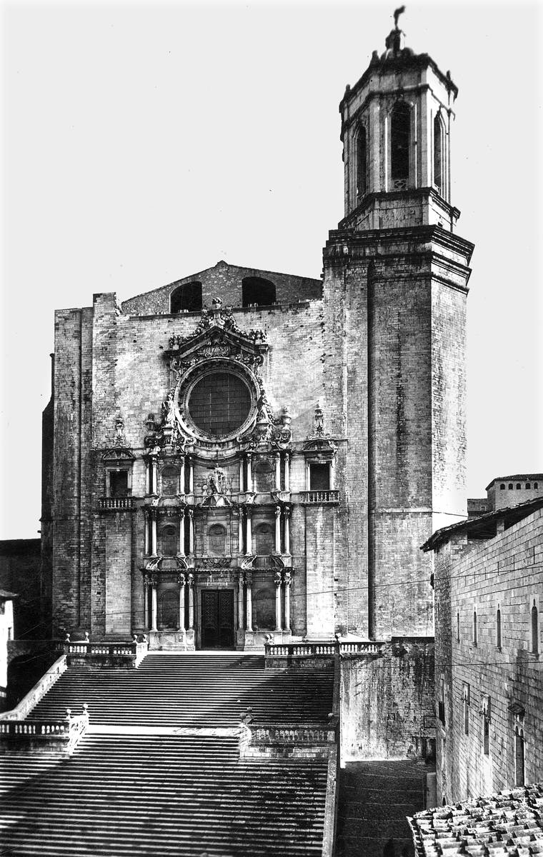[Cathedral of Girona] - View of the facade and the "Baroque staircase of the Cathedral of Girona. On the right, the building of the Pia Almoina.