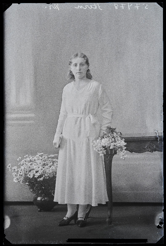 Leerilaps Hilda Stern.