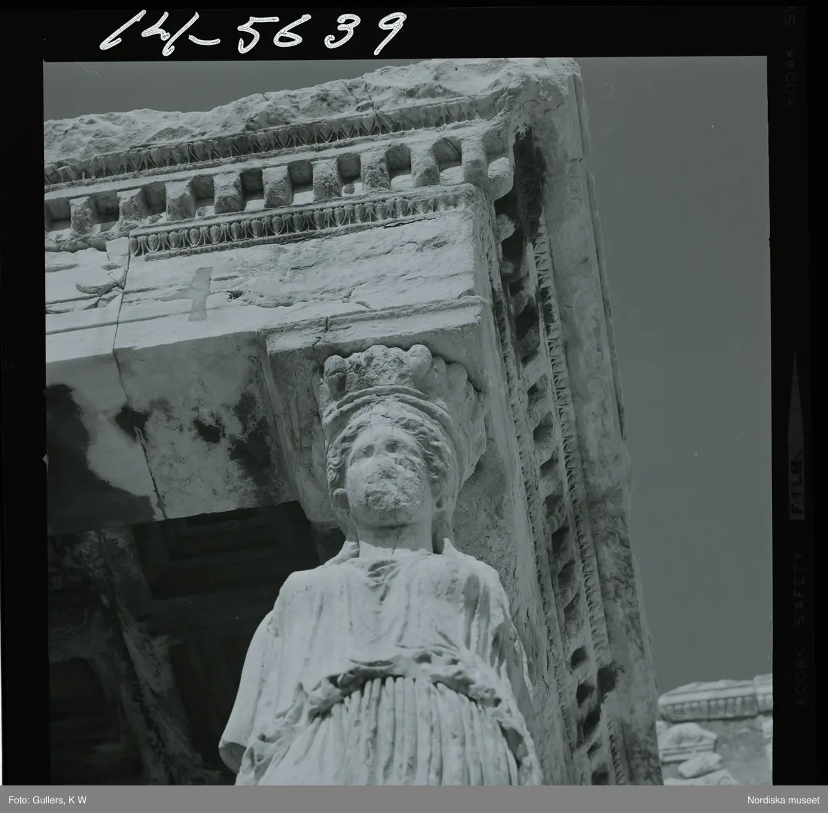 2795 Grekland Akropolis. Närbild av templet Erechtheion.