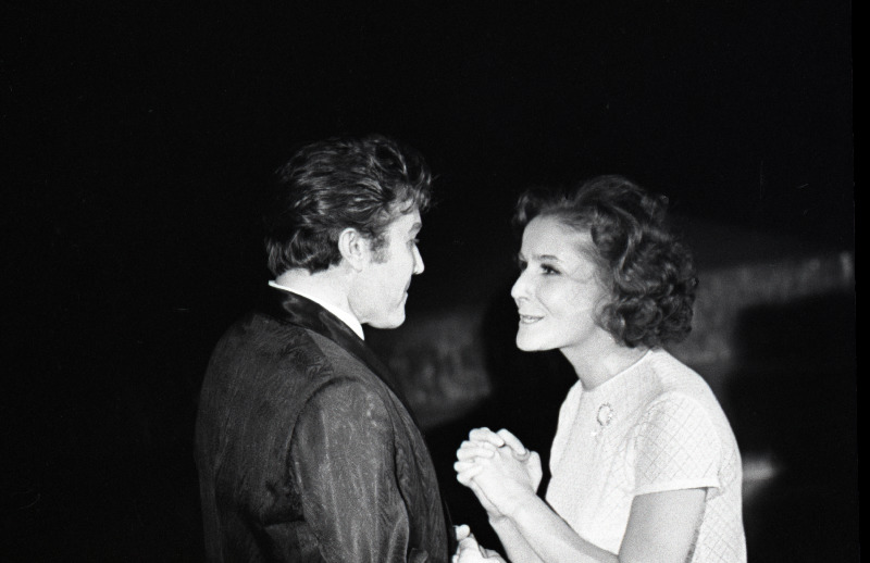 Stseen R. Valgre - Ü. Raudmäe muusikalist “Muinaslugu muusikas” RAT “Estonias”. Tiiu - Helgi Sallo ja Enn - Voldemar Kuslap.