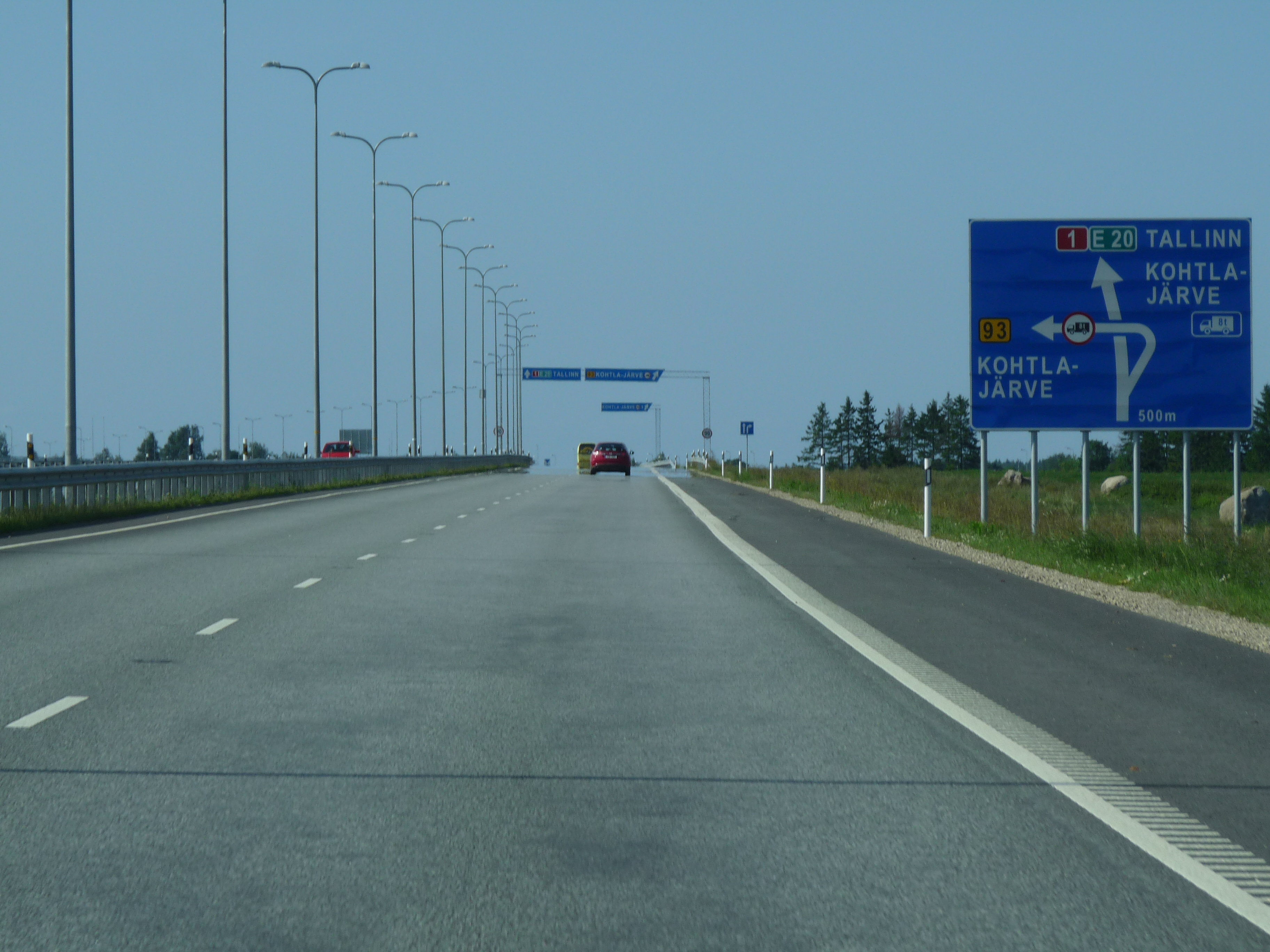 Pointer to Kohtla-Järve - E20 in Ida-Virumaa