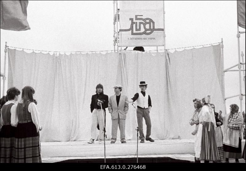 Sindi-150, pidustused.