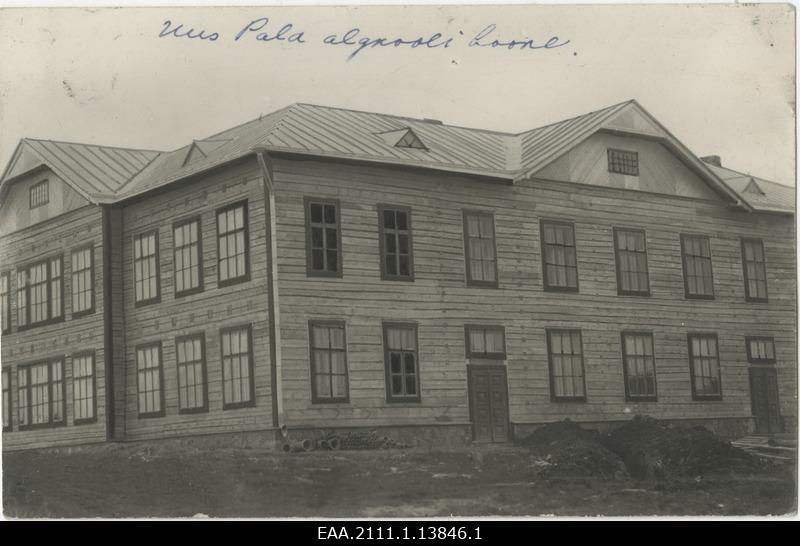 Pala algkooli hoone