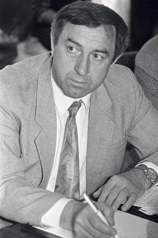 Vassili Ostabtšuk vene saatkonnast.