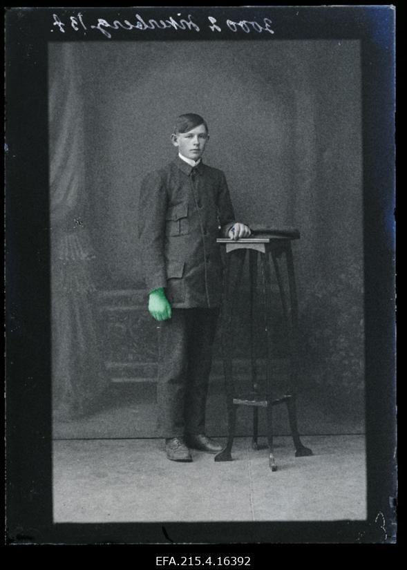 Joh. Vikerberg, (Uue-Kariste, Jaasiku talu).