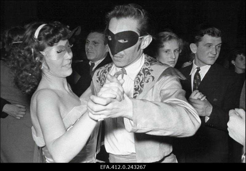 Maskeraad Maratis.