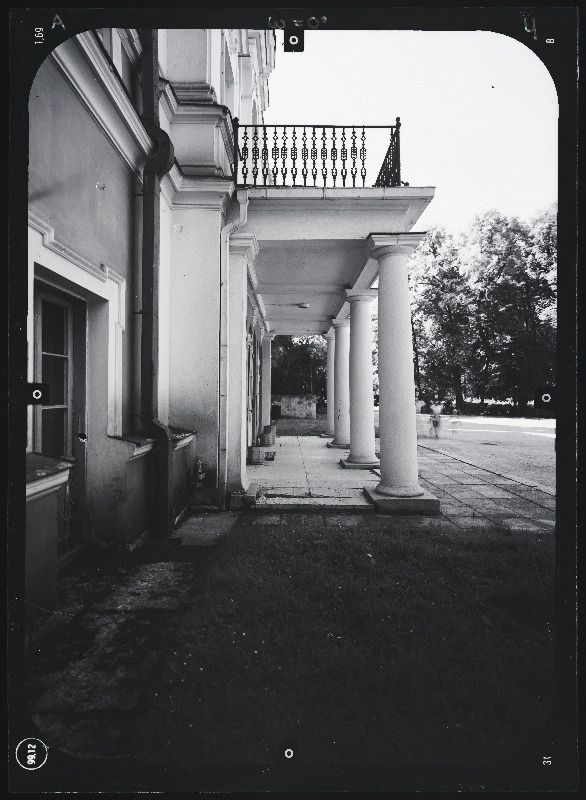 Tallinn, A. Weizenbergi tn 37. Kadrioru loss. Stereofotogramm-meetriline mõõdistamine.