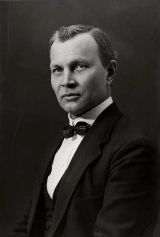 Tallinna Tehnikumi direktor Hermann Reier.