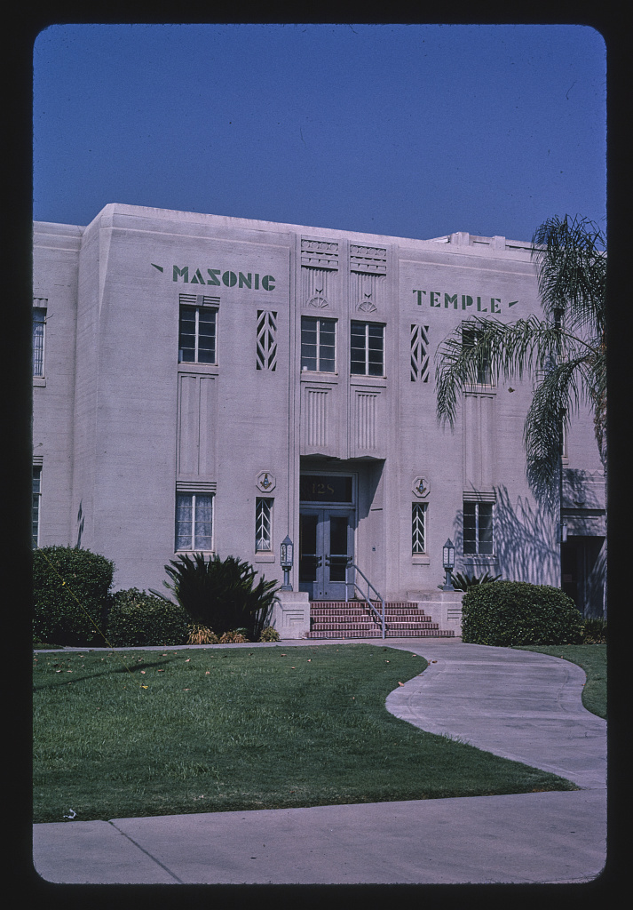 Masonic Temple, angle view, Mineral King Avenue, Visalia, California (LOC)