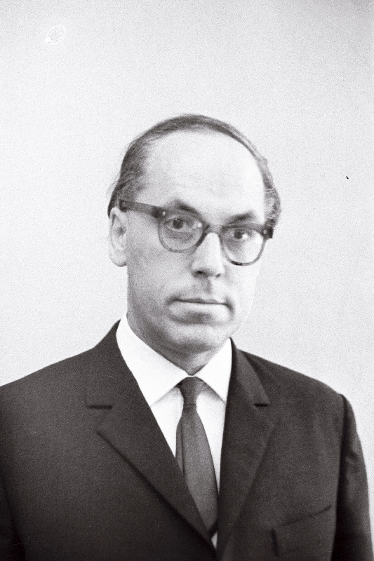 Kirjanik ja tõlkija Lennart Meri.