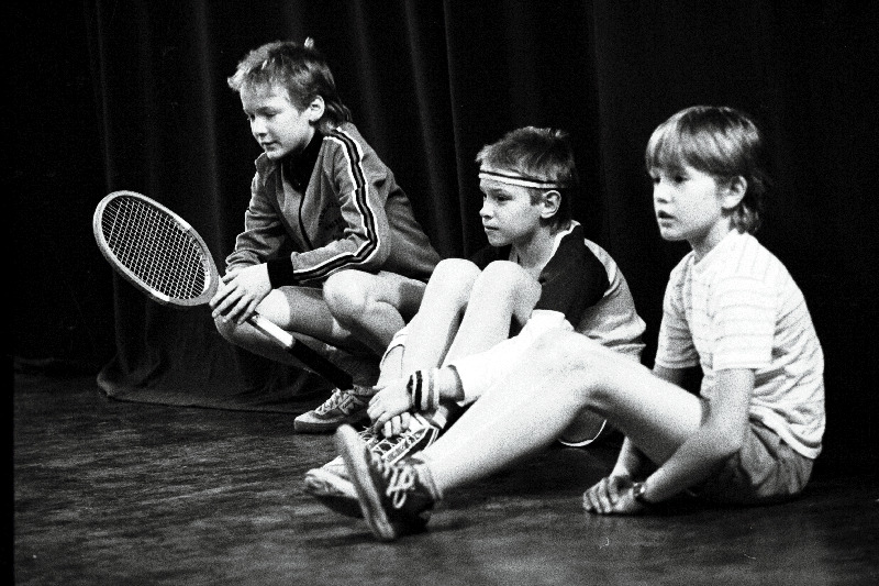 Tallinna Kalevi Tennisekooli õpilased treeningul