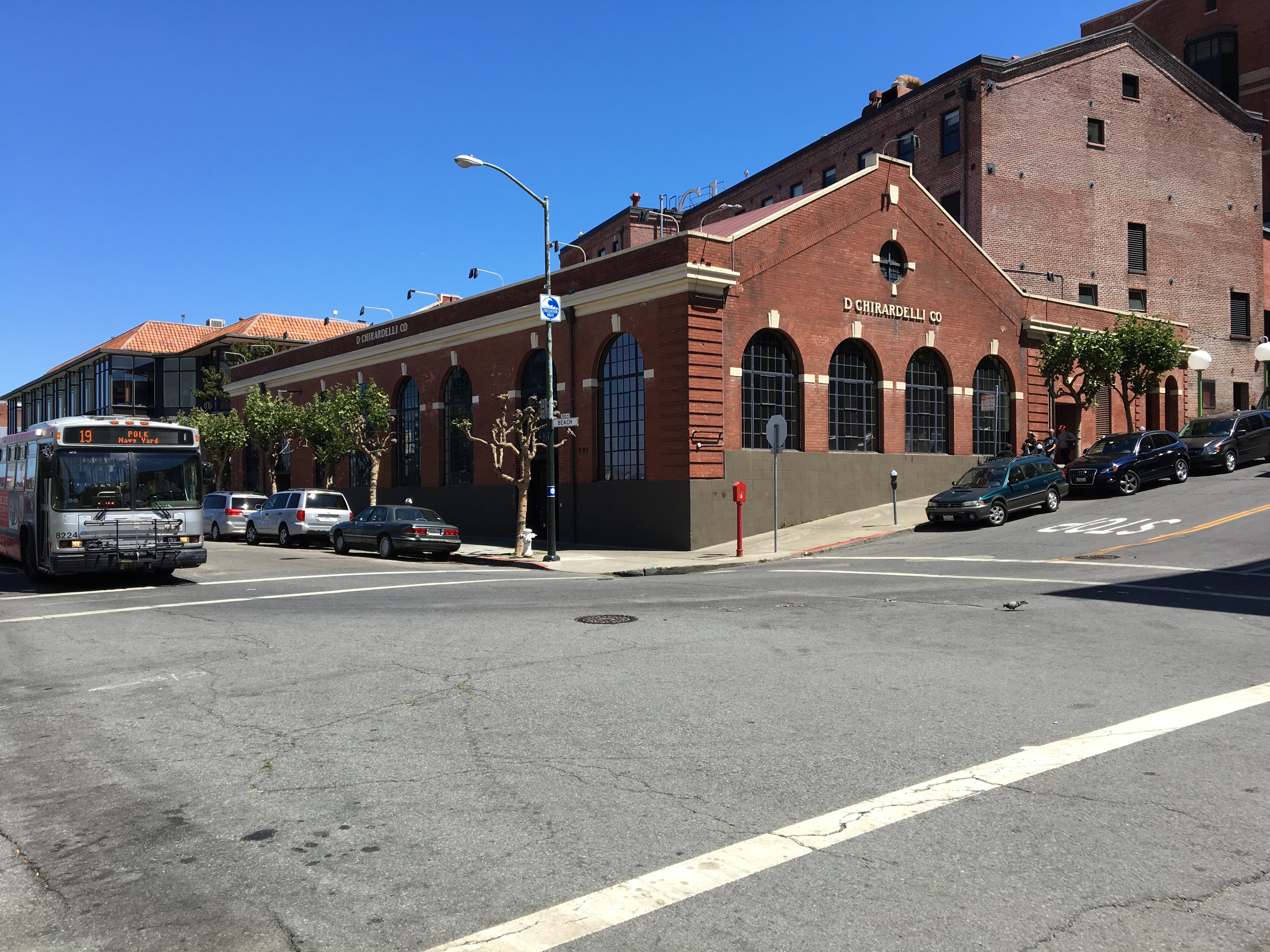 Ghirardelli and street - San Francisco, CA, 08/02/16