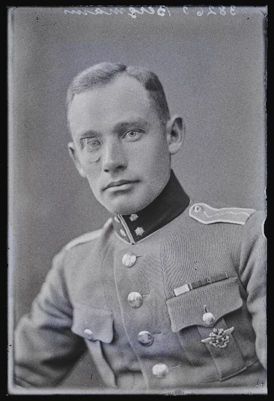 Ratsaväelane, leitnant Bergmann Tartust.