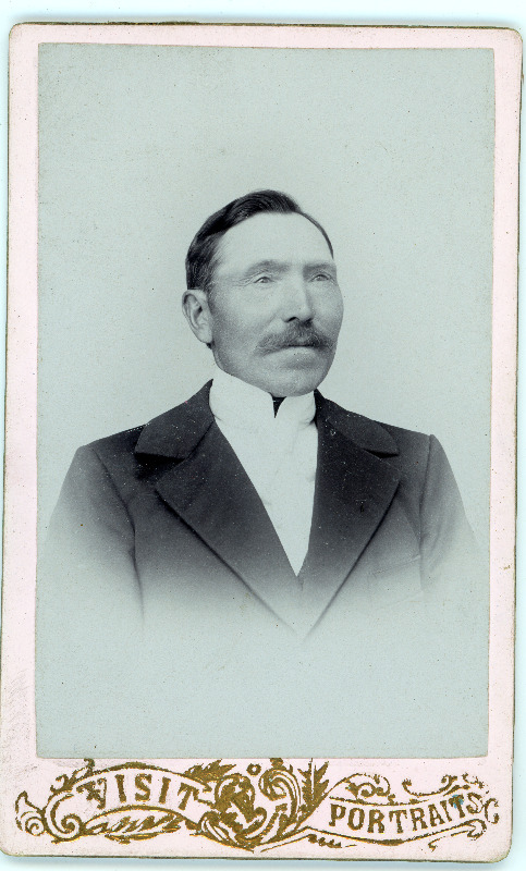 Tundmatu mehe portree