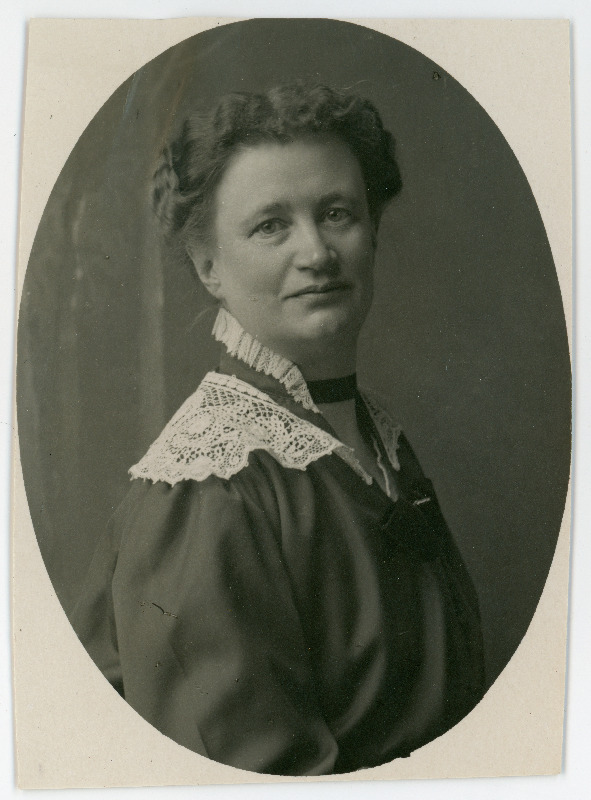 Elsa-Margarethe-Marie Müller. Passitaotluse foto