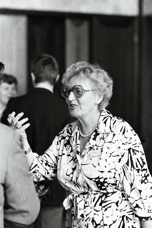 Rahvusvahelisest foneetikakongressist osavõtja Ilse Lehiste Ameerika Ühendriikidest.