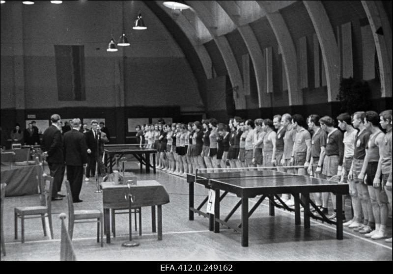 NSV Liidu meistrivõistlused lauatennises.