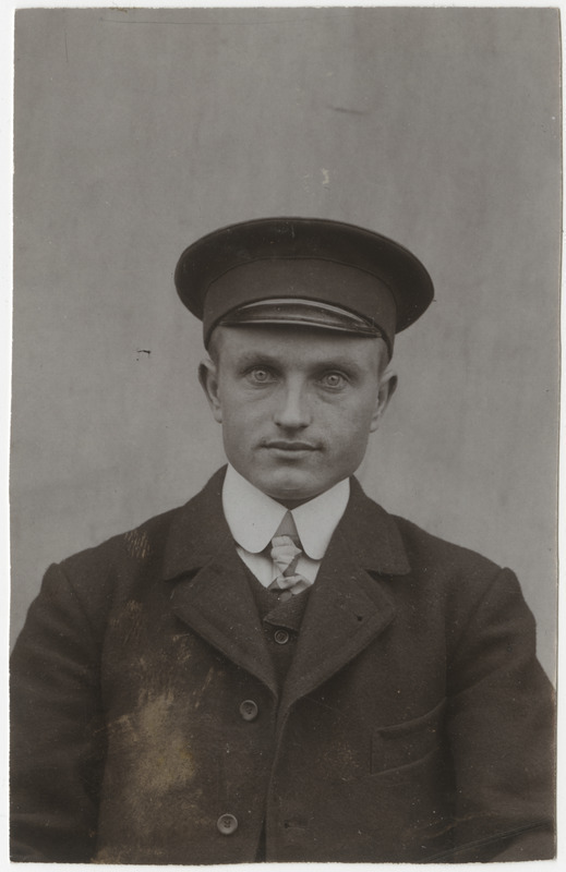 Juhan Rumbergi autojuht Näppo, portreefoto