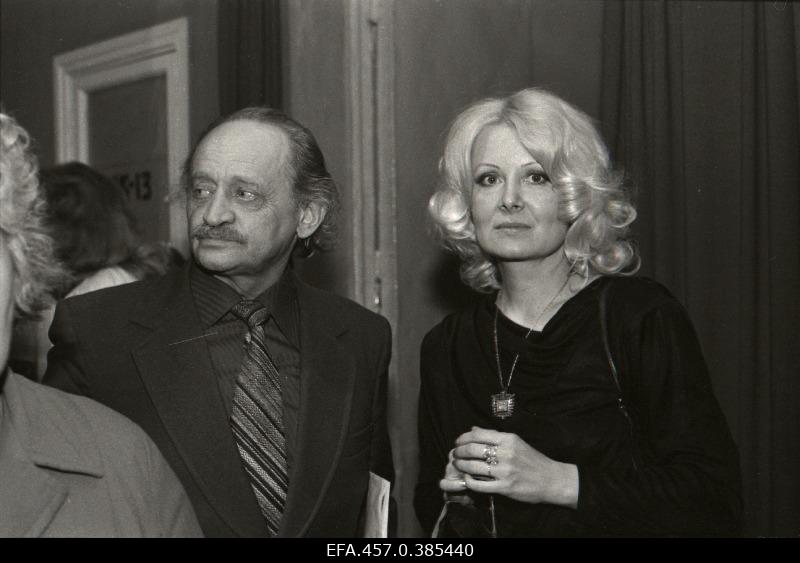 Näitlejad Jüri Järvet ja Eve Kivi 15. NSV Liidu filmifestivalil.