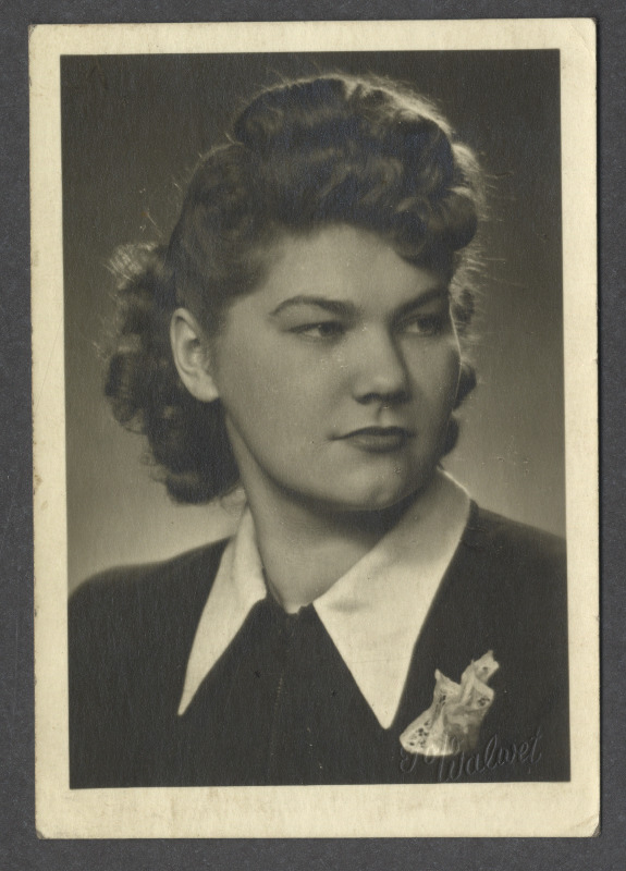 Tundmatu naine (Elisabeth Kiis?)