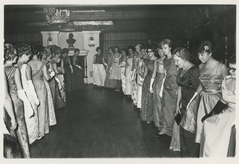 Stockholmi (üliõpilaste) Eesti Osakonna ball, tantsitakse